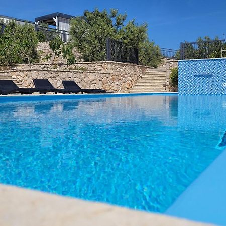 Villa The Sea View With Pool Drage Exterior foto